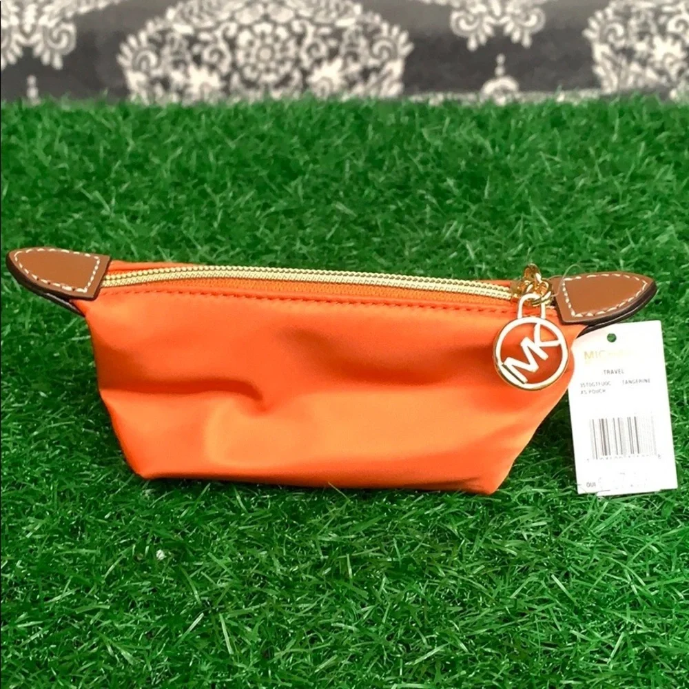 MICHAEL KORS TRAVEL XS POUCH TANGERINE - Picture 10 of 16